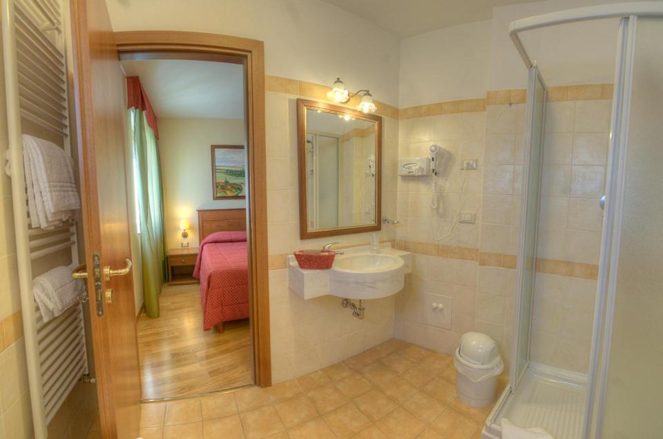 Hotel Garni Posta 페스카세롤리 객실 사진